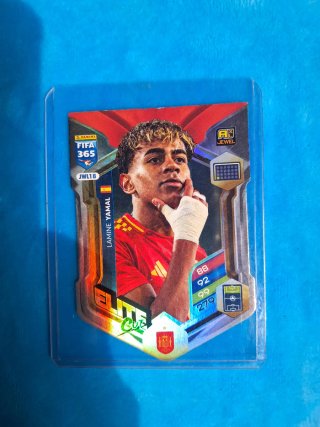 Cromo Panini FIFA 365 Lamine Yamal Elite Cut