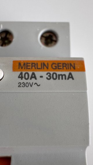 Interruptor Diferencial Merlin Gerin 40A 30mA
