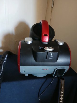 Aspirador Polti Cyclonic C110 Plus 800W