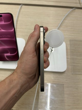 iPhone 15 Pro 256 GB