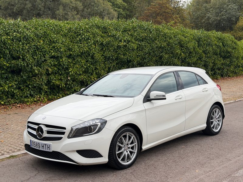 Mercedes-Benz Clase A A 220 CDI BE Style 7G-DCT(W-176) 2013