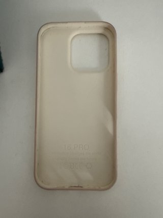 2 Fundas para iPhone 16 Pro