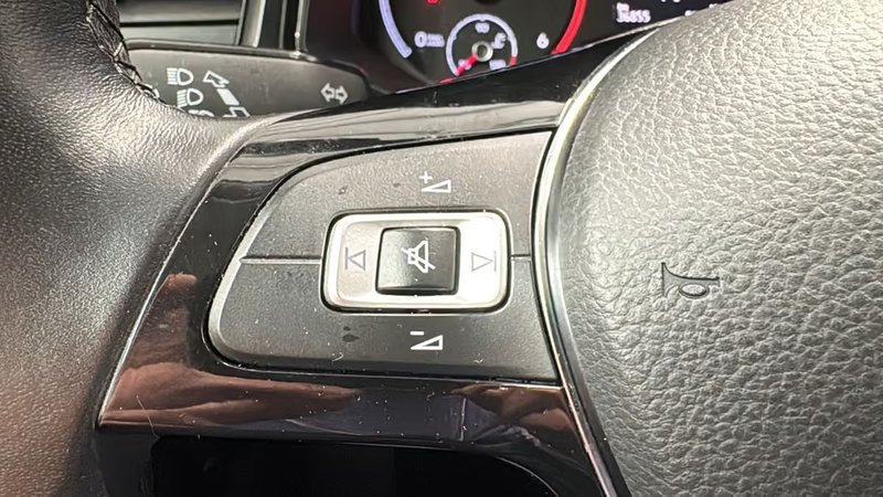 Volkswagen Tiguan 1.4 TSI Sport 2019, foto 16