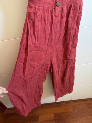 Mono rojo camel Stradivarius