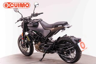 HUSQVARNA SVARTPILEN 125