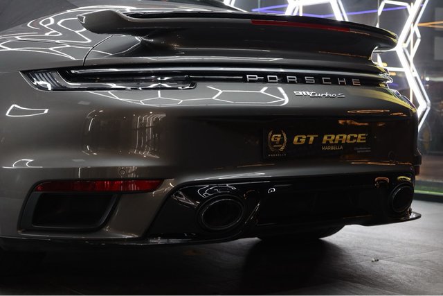 Porsche 911 2021