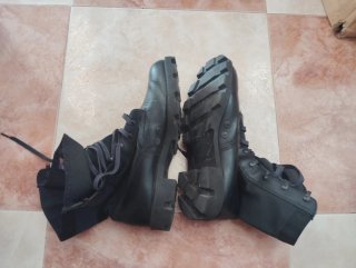 Botas militares americanas negras