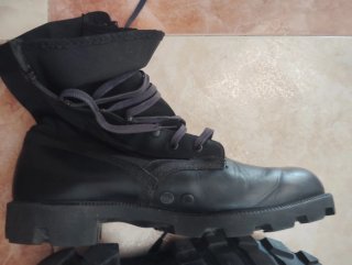 Botas militares americanas negras
