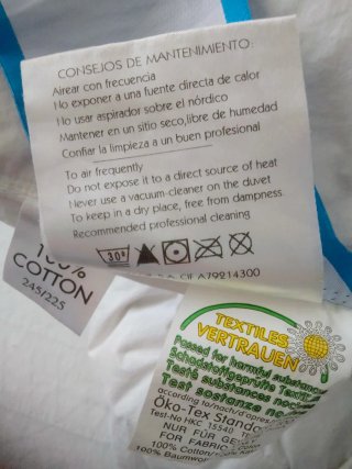 Edredón Nórdico Duvedecor, y fundas de regalo