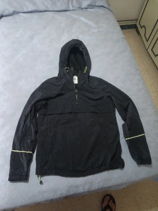 Chubasquero Sudadera Pull&Bear Negro Talla S