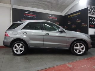 IMPECABLE Mercedes-Benz Clase ML 350 CDI 4X4 2012