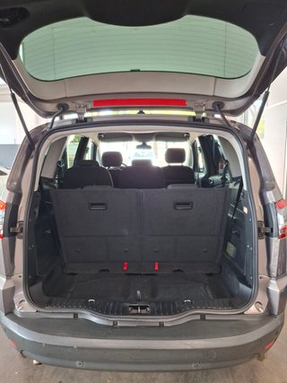Ford S-MAX 2.0 TDCi 140cv Trend