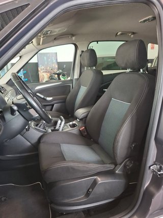 Ford S-MAX 2.0 TDCi 140cv Trend