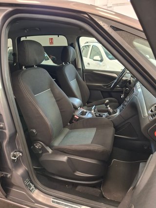 Ford S-MAX 2.0 TDCi 140cv Trend