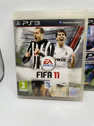 Set 4 Giochi Sony PlayStation 3 FIFA e PES