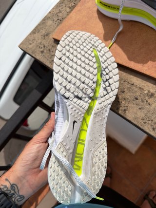 Nike Pegasus Premium Blanco/Amarillo