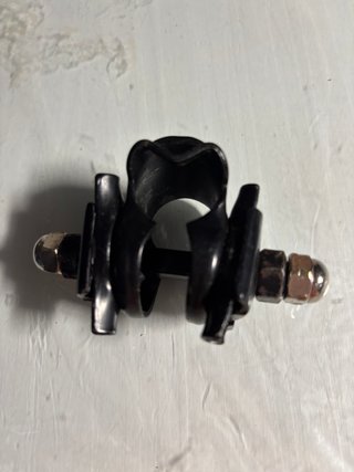 Nuez para sillín de bicicleta