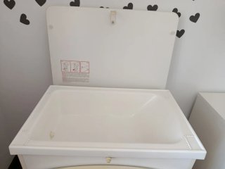 Mueble cambiador bañera infantil