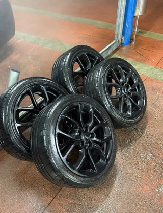 Llantas 18x8.25  5x114,3