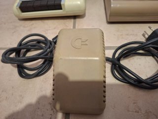 Commodore 64 con accessori