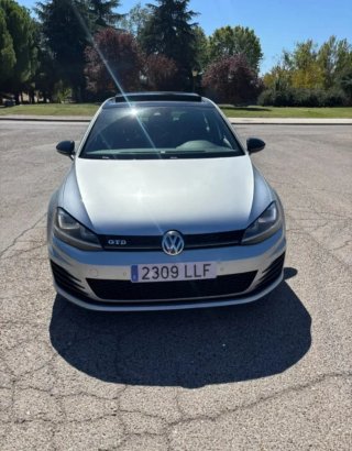 Volkswagen Golf 2014