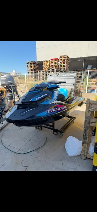 Sea-Doo GTR 230 Negro/Azul
