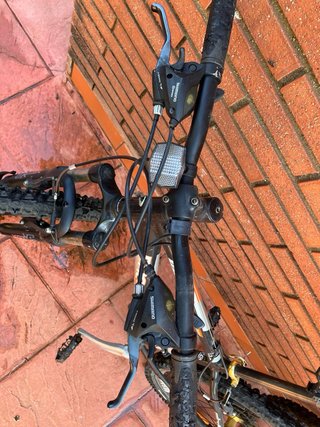2 Bicicletas de Montaña (Felt y Pro-Flex)