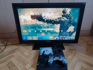 PS4 500GB 12.52 Mando + Hen útiles Blu-ray