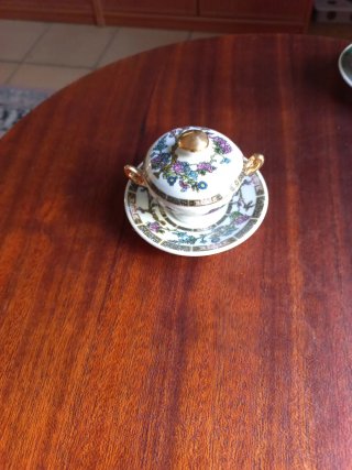 Lote 3 mini soperas porcelana decorada