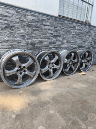 Llantas 18 pulgadas  5x100 Y  aros centrador
