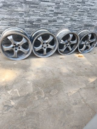 Llantas 18 pulgadas  5x100 Y  aros centrador