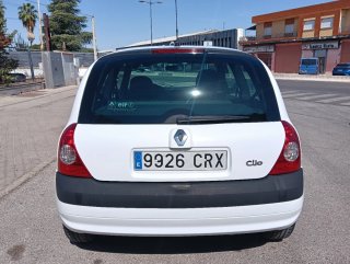 Renault Clio 2004