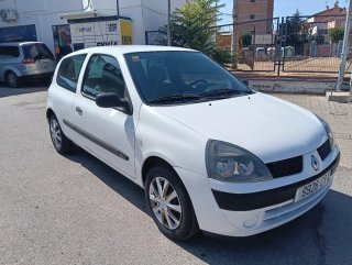 Renault Clio 2004