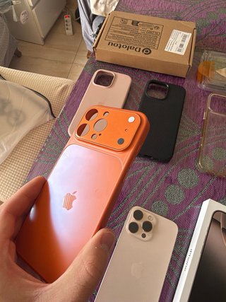 iPhone 16 Pro Max 256GB Desierto, Caja, Funda, Kit