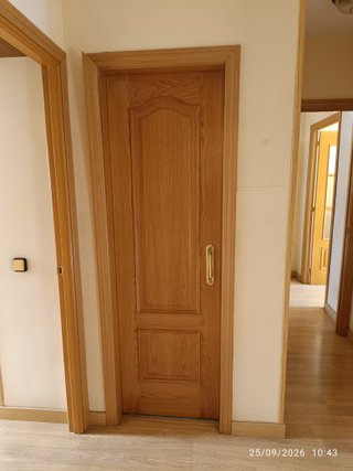 Lote de 8 Puertas Interiores de Roble