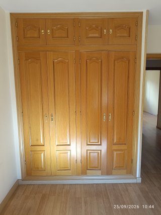 Lote de 8 Puertas Interiores de Roble