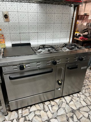 Cocina Industrial Fagor de 3 Fuegos