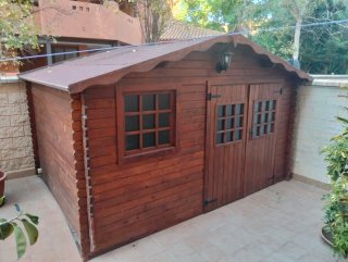 CASETA DE MADERA PARA JARDIN