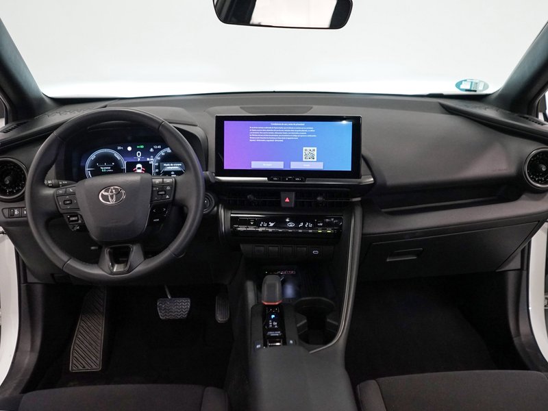 Toyota C-HR 2024, foto 8