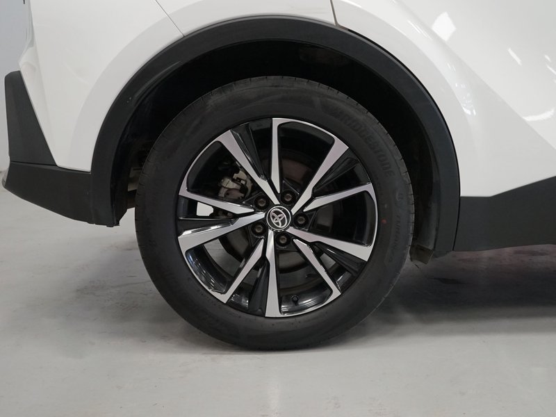 Toyota C-HR 2024, foto 16