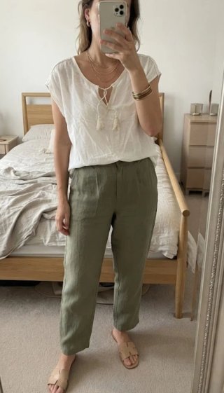 Blusa blanca con cordones