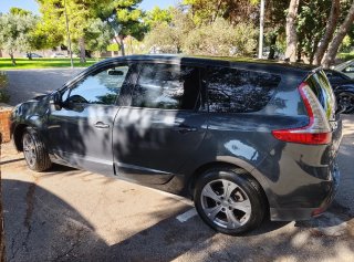 Renault Grand Scenic 2010