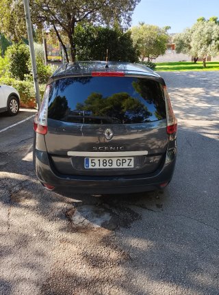 Renault Grand Scenic 2010