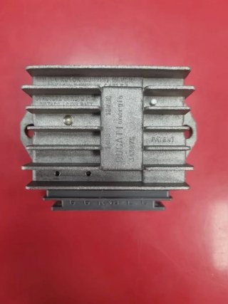 Regulador 12V/15A - CC YAMAHA SR250 (90/96)