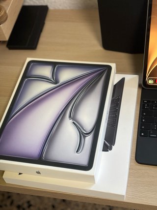 Apple iPad Air M3 13” de 02/26 + teclado +pencil