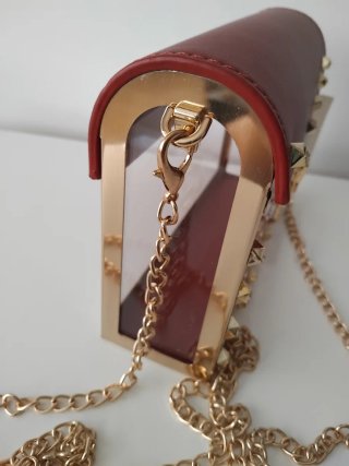 Bolso bandolera cadena dorada