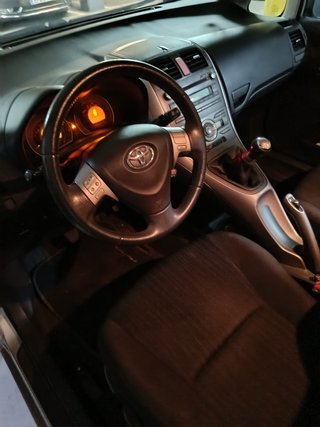 TOYOTA AURIS 1.6 VVTI DUALSOL