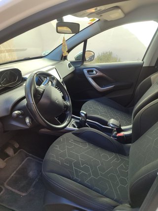 Peugeot 2008 2016