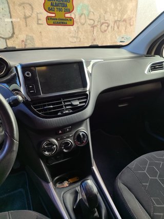 Peugeot 2008 2016
