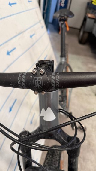 Bicicleta MTB MMR 29 Rakish Carbono Gris